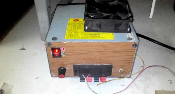 Laboratory power supply