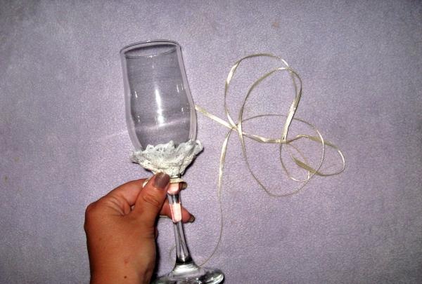 Decor of wedding glasses