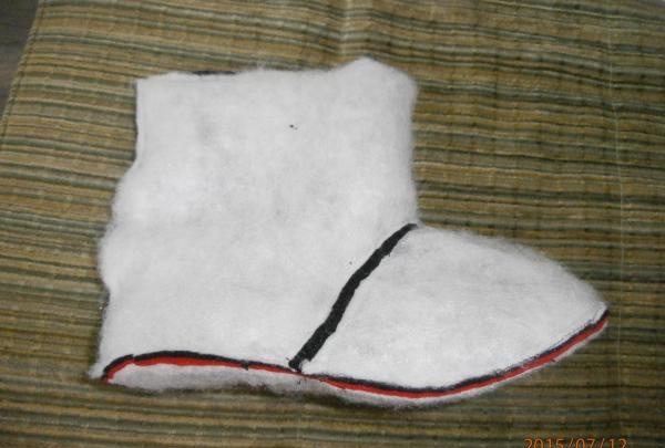 sewing home slippers and boots