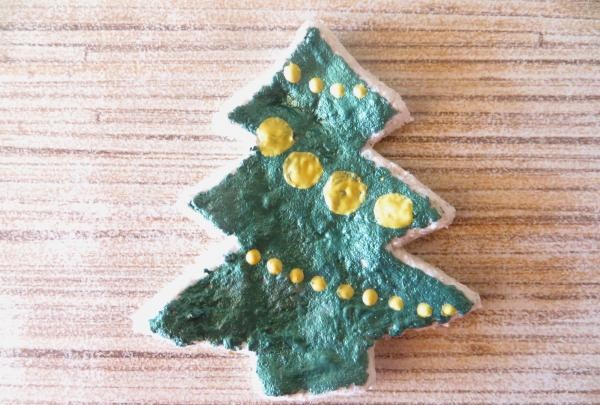 salt dough Christmas tree