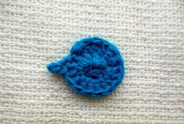 Crochet peacock applique