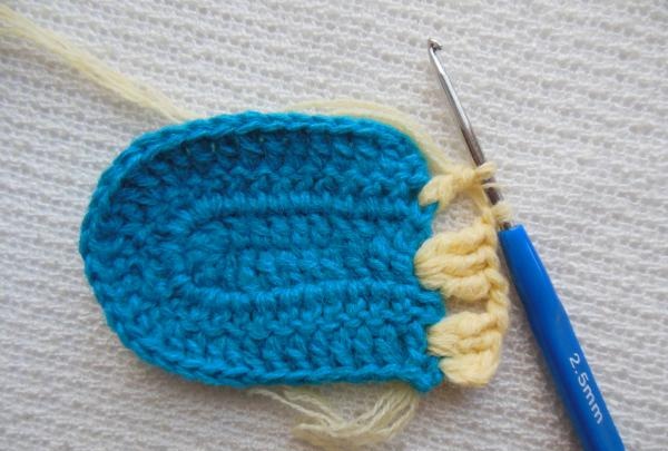 Crochet peacock applique