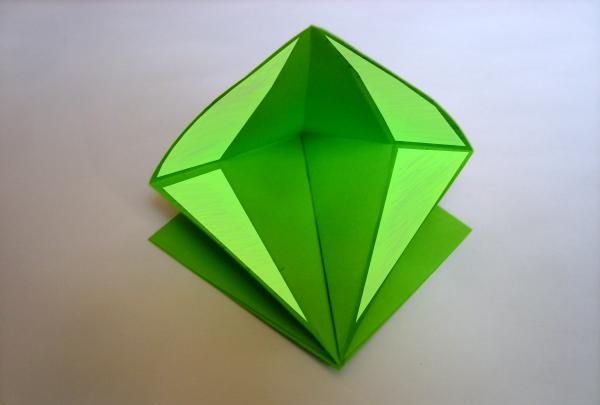 ozdobte dárek květinami origami