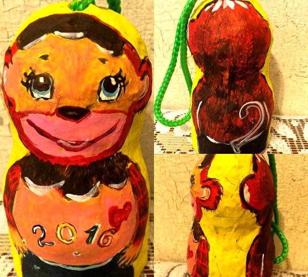 New Year's toys made of papier-mache