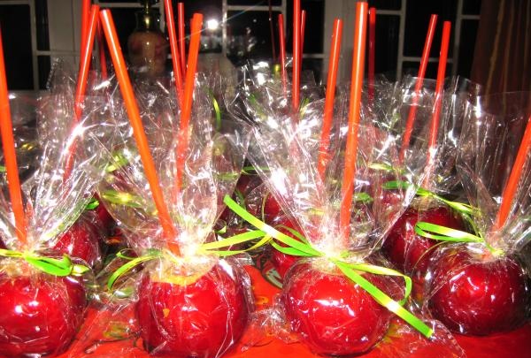 Caramel apples