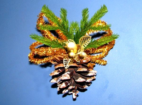 Christmas tree made of forest cones