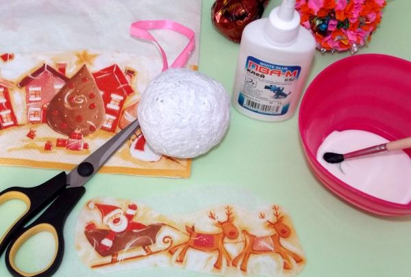 Christmas balls made of papier mache