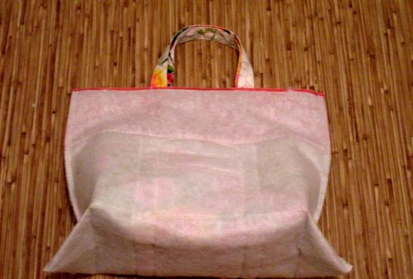 Bag organizer for needlewomen