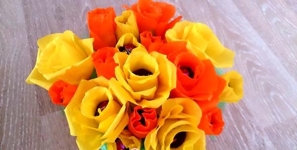 Bouquet of candies Yellow roses