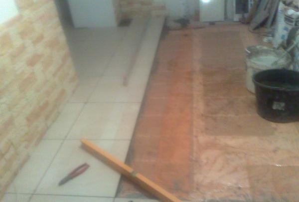 laying tiles on infrared floors