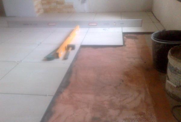 laying tiles on infrared floors