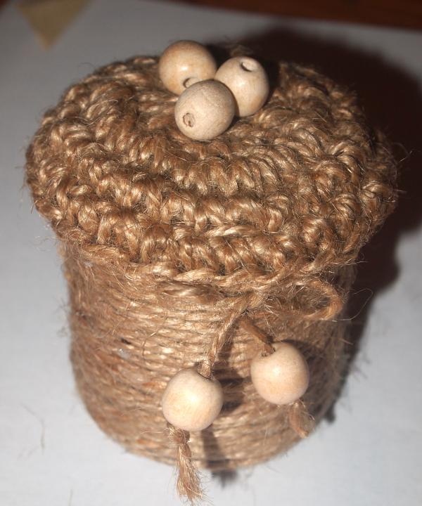 Decorative jute box