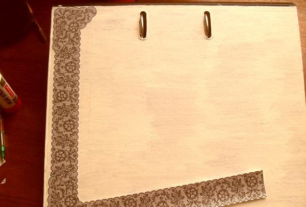 How to decorate a folder organizer