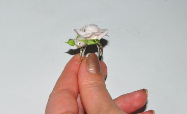 cold porcelain rose ring