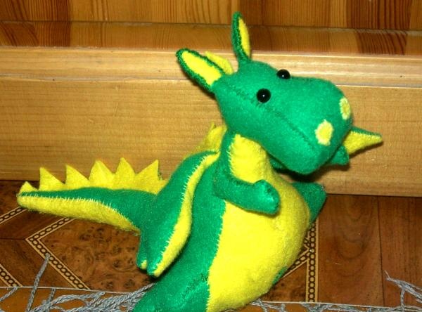 felt dragon