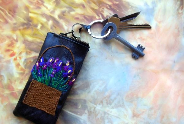 Original key holder with embroidery