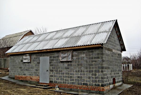 Stages of building a barn