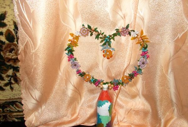 Decoration Heart made of beads