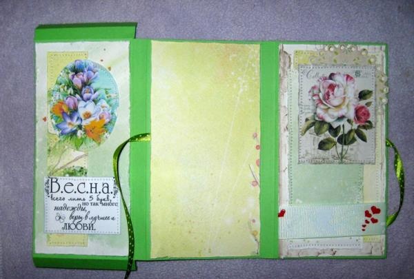 Postcard box in shabby chic style