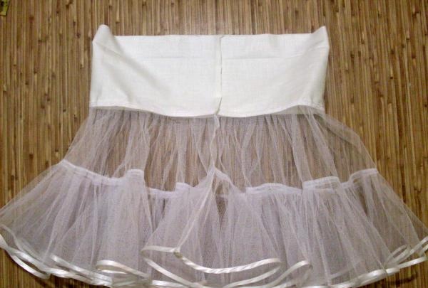 petticoat for sun cut skirt