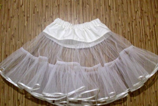 petticoat for sun cut skirt