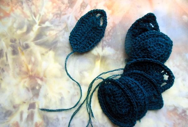 Crochet violets