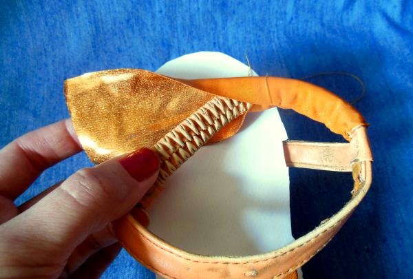 Replacing the insole of old sandals