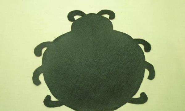 felt ladybug handbag