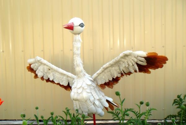 Birds made from plastic bottles