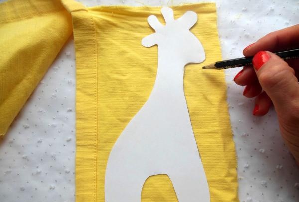 DIY soft toy giraffe