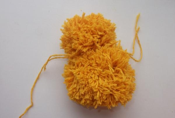 Chicken toy made from pompoms