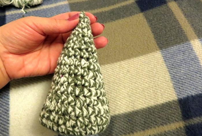 Crocheted Christmas tree