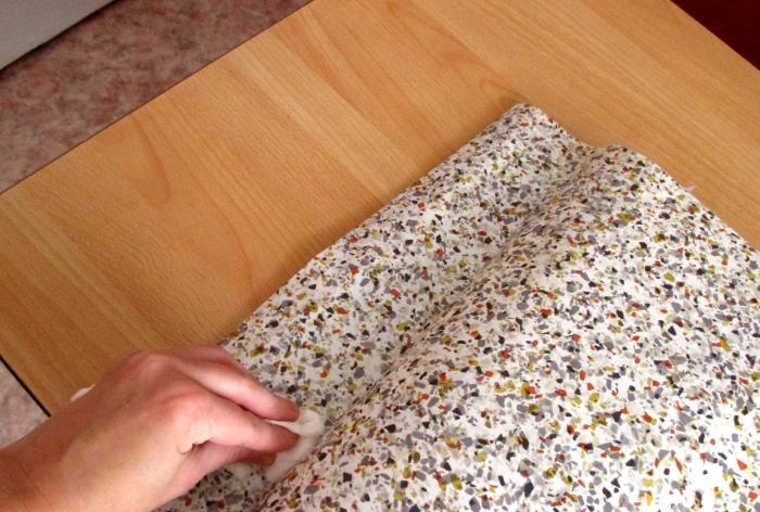 How to cover a kitchen cabinet with self-adhesive