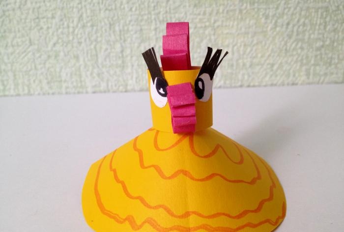 How to make a cockerel from colored paper