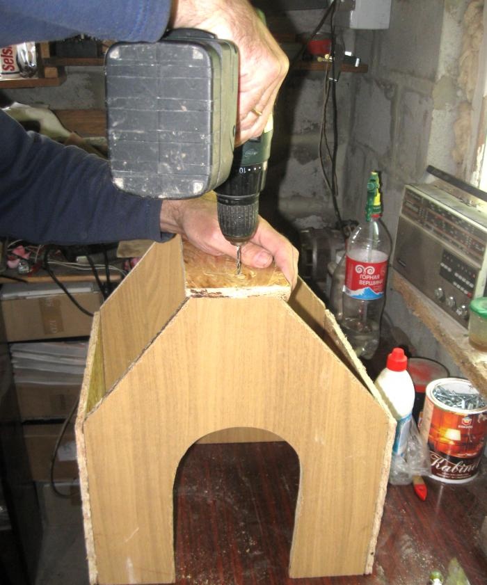 How to make a cat house