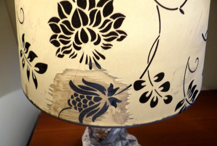 Restoration and decoupage of a lampshade