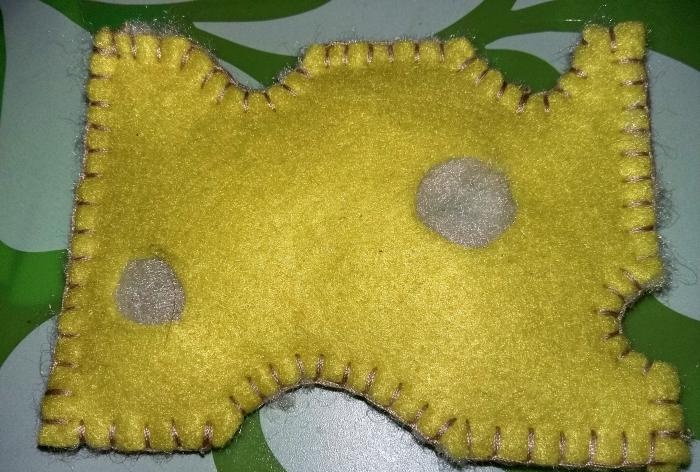 Felt toy cheese