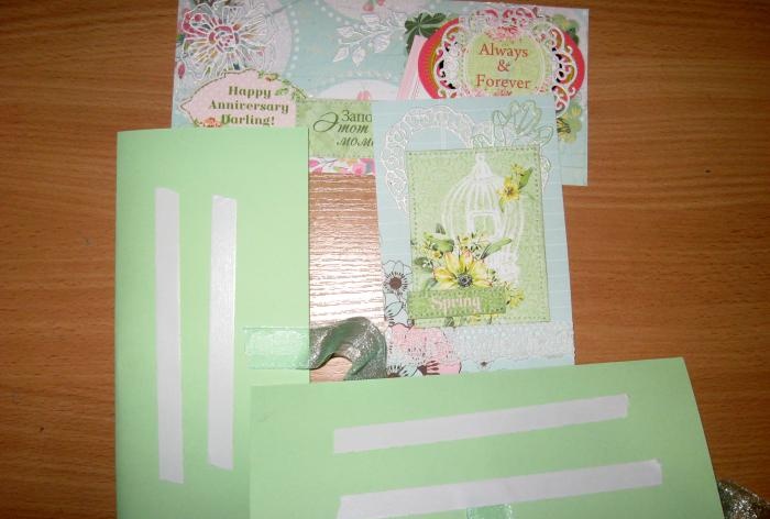 Spring envelopes for money