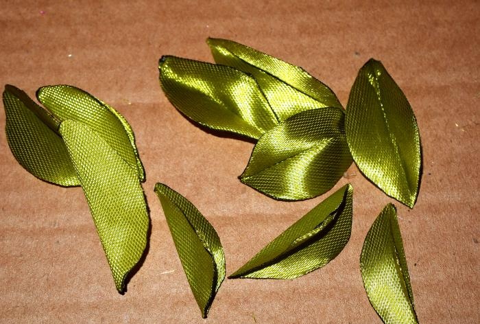 Tulips made of satin ribbons