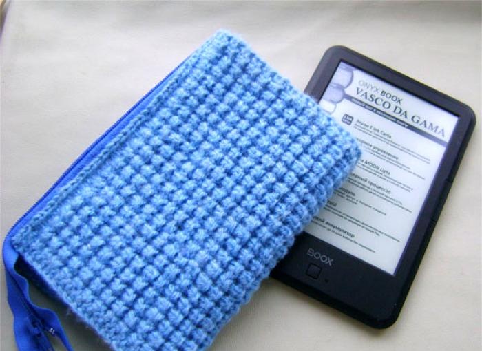 How to knit an e-book case