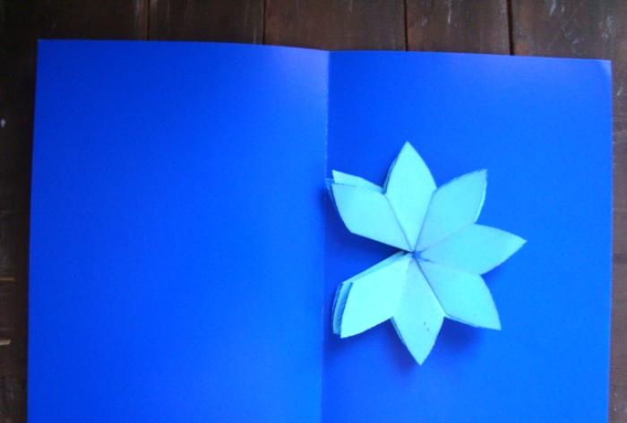 3D card with flowers