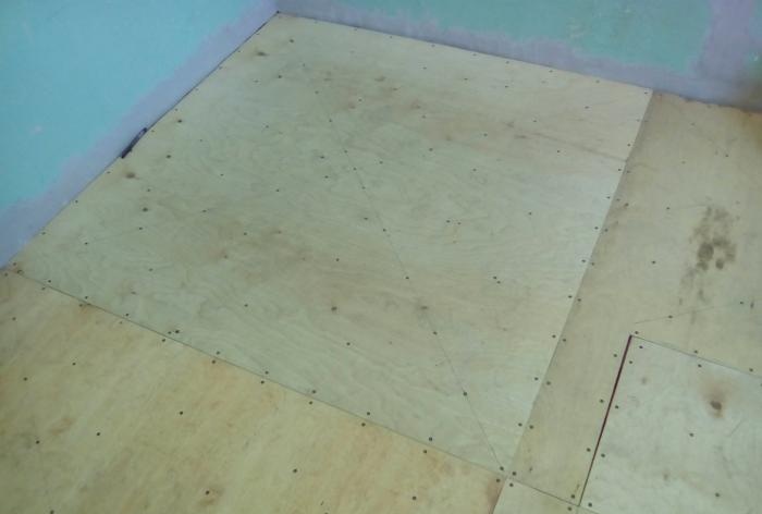 Laying linoleum with your own hands