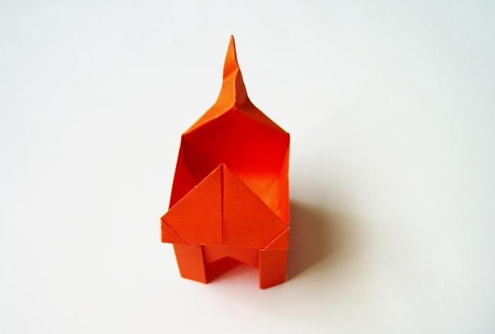 Origami paper box in the shape of a cat