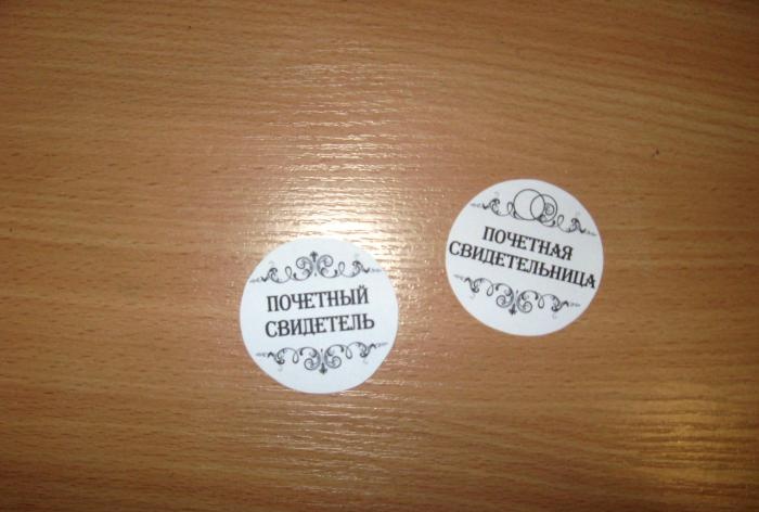 Medal badges for wedding witnesses