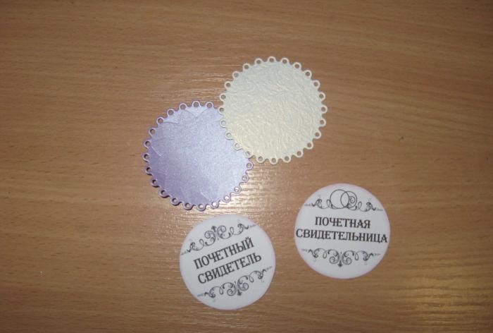 Medal badges for wedding witnesses