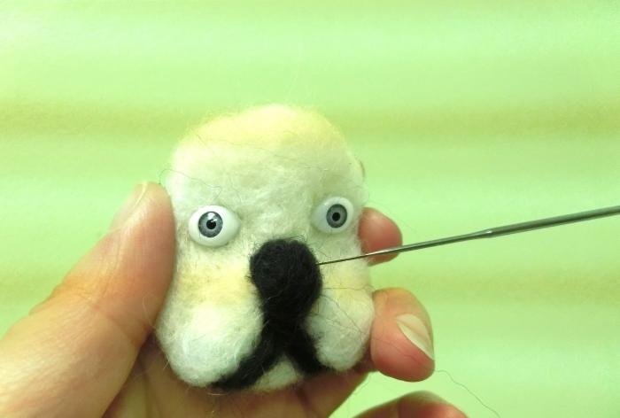 Brooch Dog made of wool