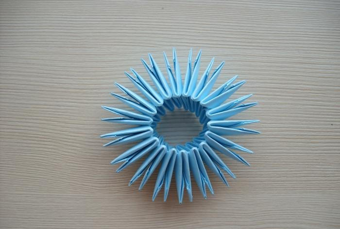 Cactus using modular origami technique