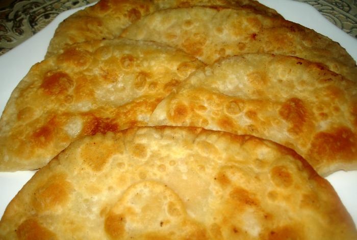 Secrets of making chebureks