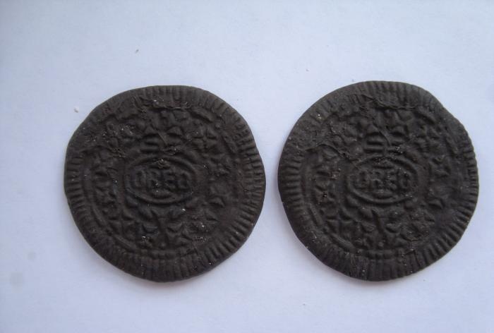 How to make your own Oreo keychain