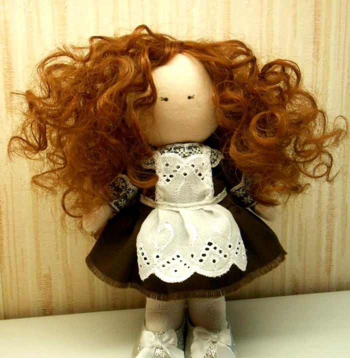 How to sew a textile interior doll